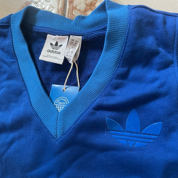 NWT Adidas Vest - Picture 2 of 5
